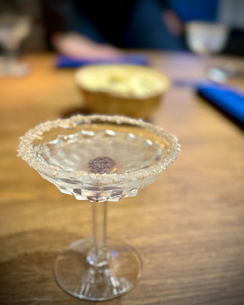 Snow White's Kiss – RedCamper Picnic Supply