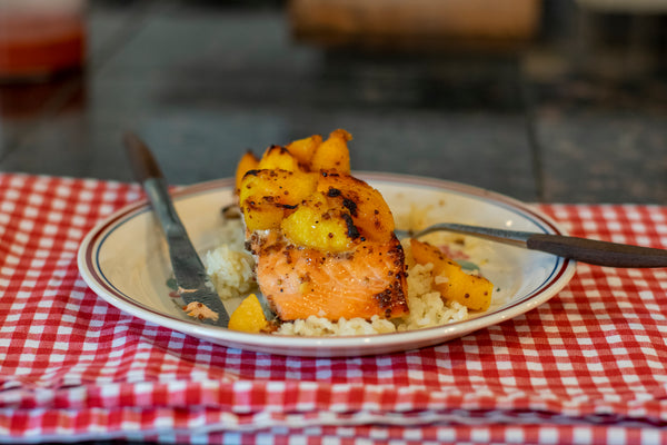 Pueblo Chile Peach Deliciousness Glazed Salmon &ndash; RedCamper Picnic Supply